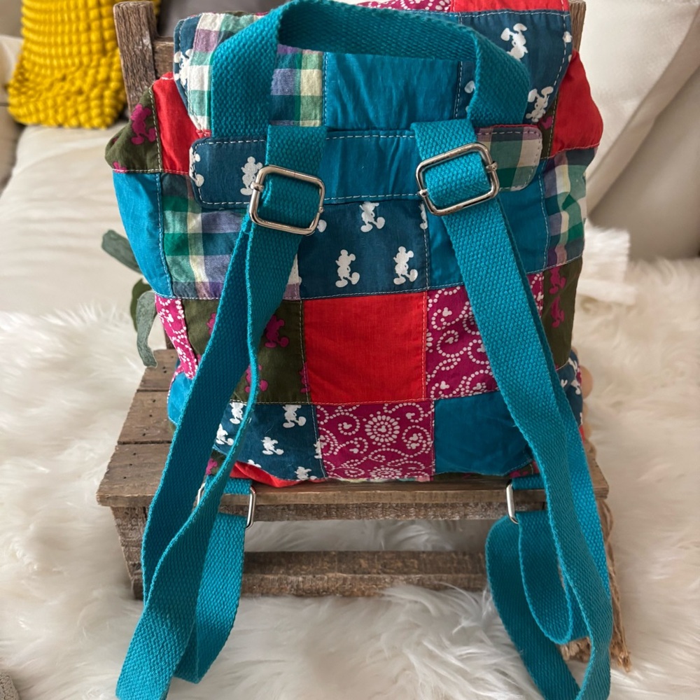 DISNEY PARKS AUTHENTIC ORIGINAL MICKEY MOUSE QUILTED BACKPACK - Picture 14 of 15